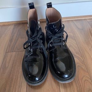 Oliver Clark patent leather boots size 9 black